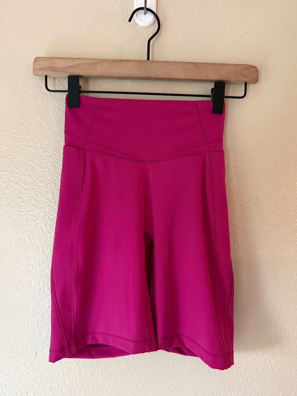 BuffBunny High-Waist Fuchsia 7” Bike Shorts